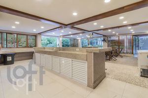 Image 27 - 374077