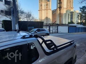 Image 32 - 374463