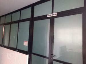 Image 13 - 374463