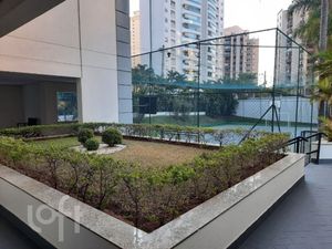 Image 4 - 374463