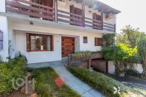 Image 32 - 374527