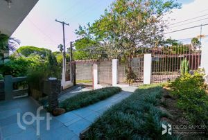 Image 33 - 374527