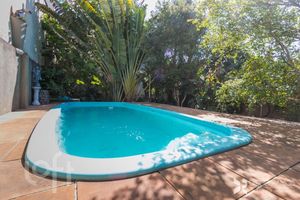 Image 37 - 374527