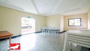 Image 26 - 374636