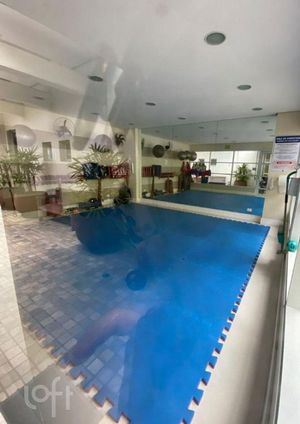 Image 33 - 374734