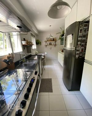 Image 20 - 374734