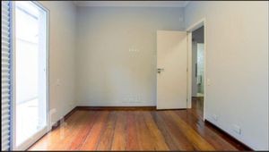 Image 4 - 374851