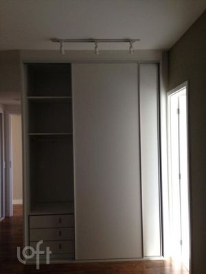 Image 4 - 374929
