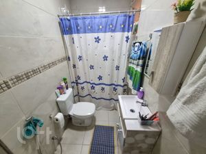 Image 10 - 374930