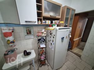 Image 9 - 374930