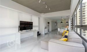 Image 21 - 374940