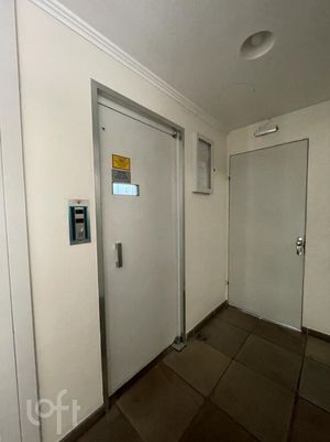 Image 3 - 376040