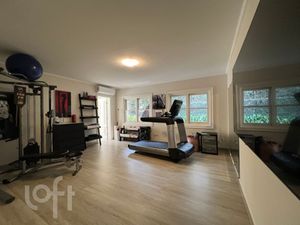 Image 38 - 376213