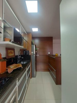 Image 14 - 376254