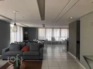 Image 15 - 376324