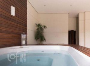 Image 7 - 376327