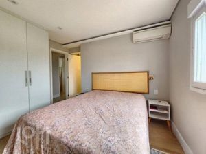 Image 6 - 376333