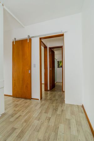 Image 6 - 376476
