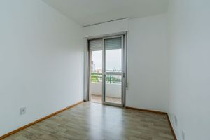 Image 13 - 376476