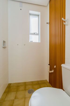 Image 31 - 376476