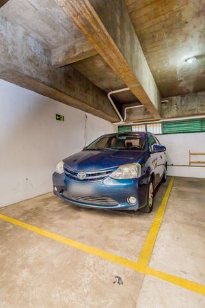 Image 32 - 376476