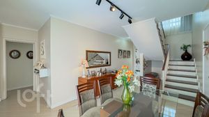 Image 16 - 377085