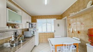 Image 22 - 377085