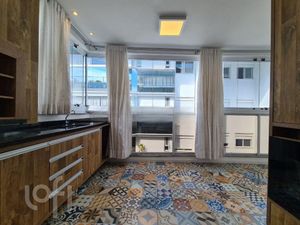 Image 4 - 377139