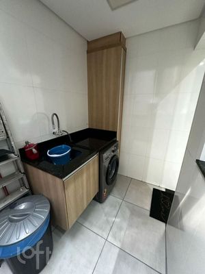 Image 21 - 377173