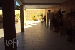 Image 4 - 377619