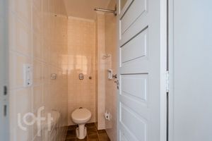 Image 14 - 377654