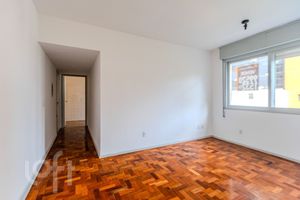 Image 1 - 377654