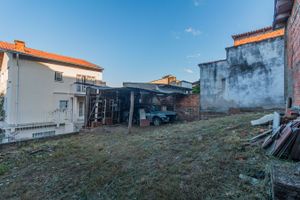 Image 38 - 377758