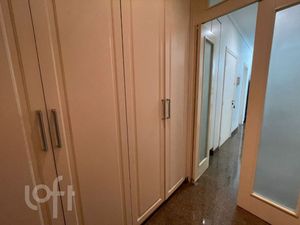Image 28 - 378071