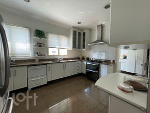 Image 17 - 378071
