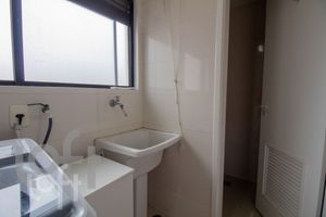Image 38 - 378120