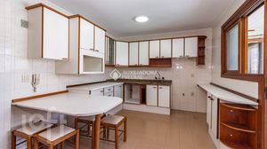 Image 24 - 378480