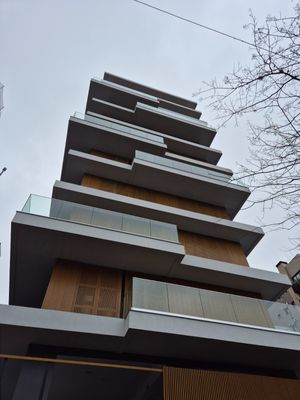 Image 8 - 378583