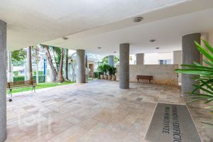 Image 34 - 378827