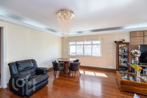 Image 35 - 378827