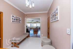 Image 10 - 378827