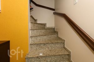 Image 19 - 378934