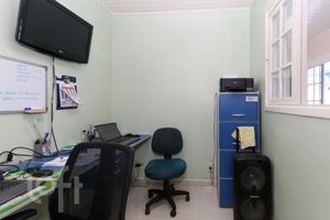 Image 11 - 378934