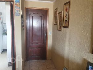Image 16 - 379004