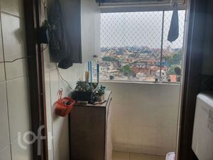 Image 10 - 379004