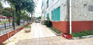 Image 27 - 379065