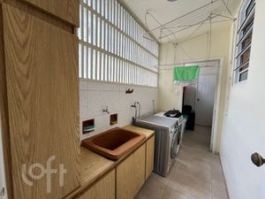Image 14 - 379136