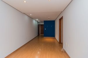 Image 15 - 379312