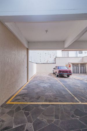 Image 31 - 379312