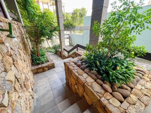 Image 47 - 379415